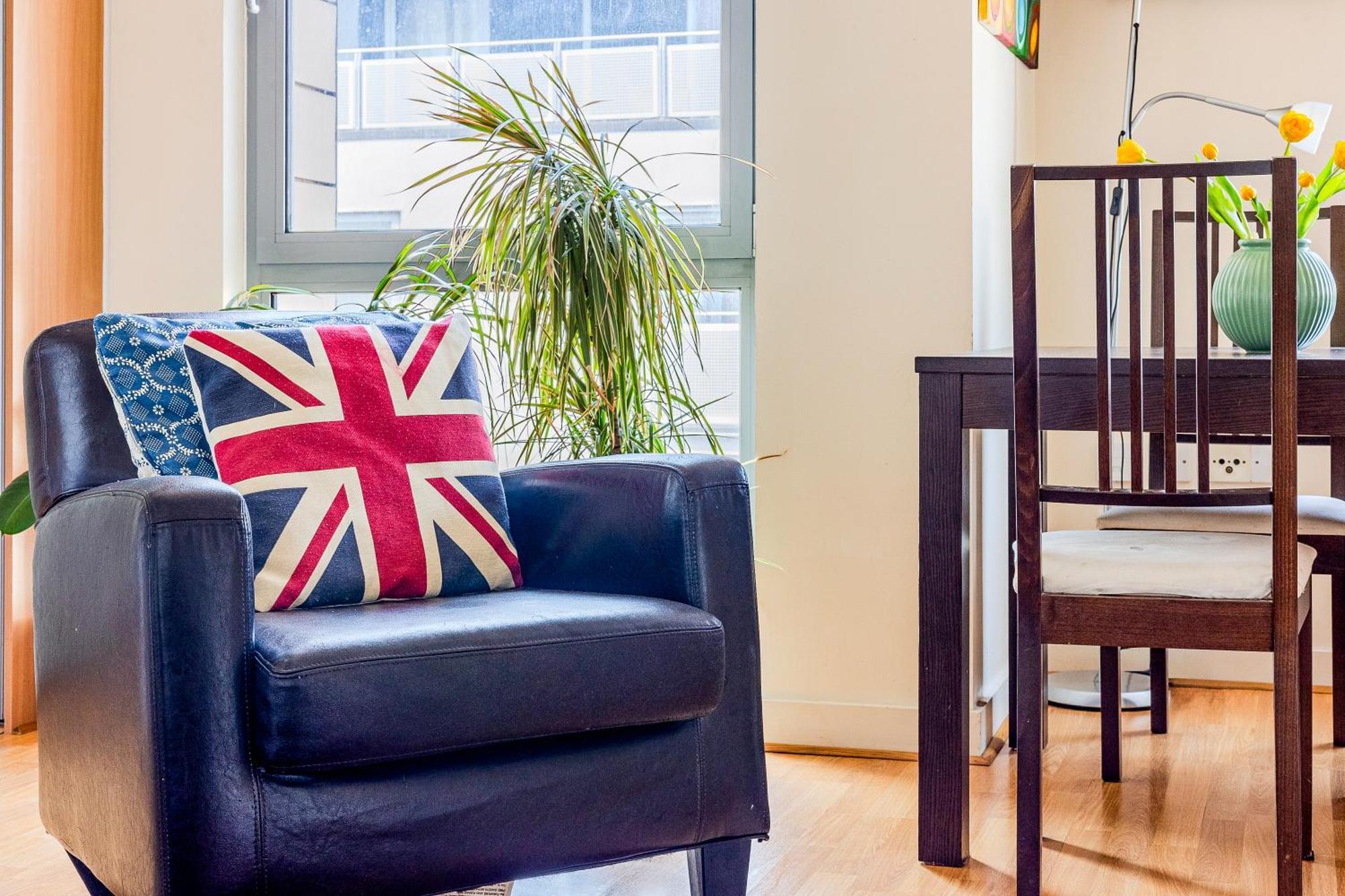 Apartment Peaceful In Deptford, 5 Mins Dlr London